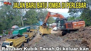 Sore Ini Pekerjaa Jalan Sewadaya Masyarakat Batu Jomba Keluarkan  Ratusan Kubik  Tanah