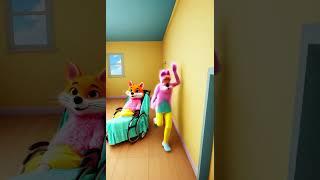 What’s Going On?! Fluffy & Friends Suddenly Run