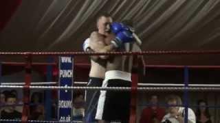 White Collar Fight Club Calvin Reynolds v Adam Jefferies
