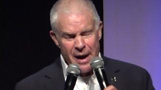 Jim Lampley BREAKS DOWN IN TEARS honoring Manny Pacquiao with EMOTIONAL SPEECH at Hall of Fame