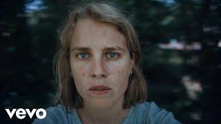 Marika Hackman - No Caffeine (Official Video) (Explicit)