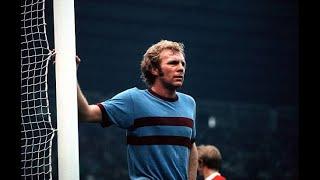 Bobby Moore --Best tackles & skills-- GREATEST ENGLISH DEFENDER EVER