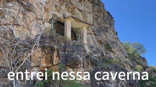 entrei em uma caverna em busca de ouro, muita aventura!