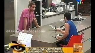 Gran Hermano 2011 | Discusión entre Jonathan K y Alejandro