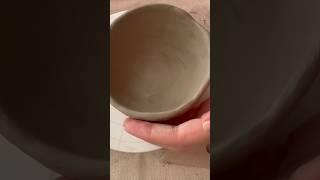 Making simple ceramic bowl, imperfect form  #ceramic #ceramicbowl #ceramicartist #clay #pottery