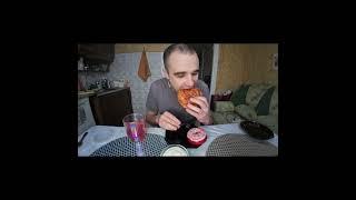 МУКБАНГ ОЛИВЬЕ / БУТЕРБРОДЫ / ДОНАТ / НАРЕЗКИ ЛУЧШЕЕ / Mukbang АСМР #mukbang #food #asmr #shorts