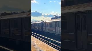 R62A (6) Express Train at Morrison Av - Soundview #shorts