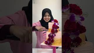 Tier cake cutting | cakes | Turkish desserts | baking academy | tahoor fatima raad