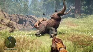 Far Cry® Primal smilodon killing mammoth