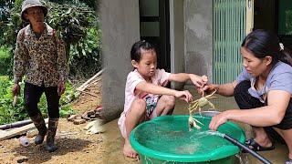 Hoang works hard to earn money to take care of Kim and baby Duyen.