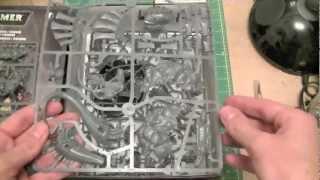 Warhammer 40K Unboxing - New Tyranid Tervigon / Tyrannofex Kit