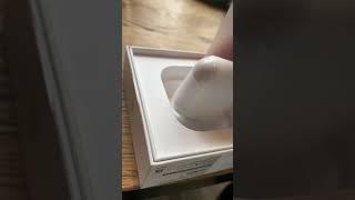 got theses bad boys today #airpod #apple #iphone #short #tech