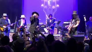 NAMM 2020 : Slash, Billy Gibbons, Lzzy Hale, Marc Labelle, Robin Zander, Rick Nielsen - Led Zeppelin