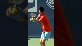 Djokovic's IMPRESSION of Roddick's serve! 