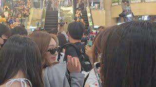 Walking next to Chiquita and Asa of BABYMONSTER plus thousands of fans at Gimpo Airport 5-9-2024