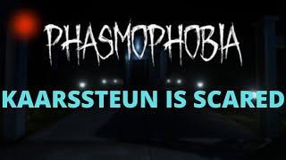 Scaredy-cat plays PHASMOPHOBIA | I'm scared lol