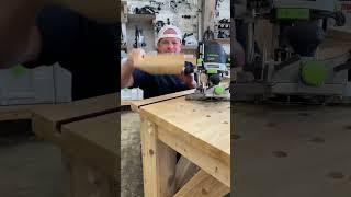 Self aligning corner joint #woodworking #woodwork #wood #maker #festool #bois #tools #holz #madera