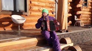 БЫВАЮТ ЖЕ ТАКИЕ ПЕСНИ - ЖЕНАТ НА ПОДРУГЕ