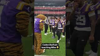 Caden Durham teaching Mike the Tiger his moves 