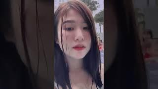Gadis Berenang viral di Tiktok
