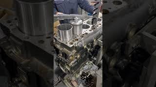 Precision in every step—building powerful and reliable engines #engineassembly #engine #weichai