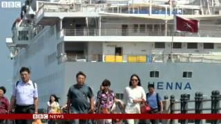 Stranded Chinese tourists return home from South Korea