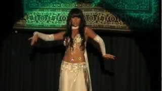 Ferah Cicekdag - The Yearning plus Bellydance Drum Solo and Encore