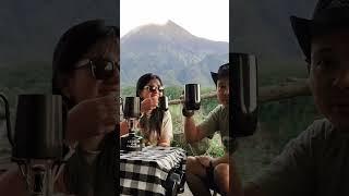 jika rasa kopimu masih pait, cobalah pindah lokasi ke alam. #travel@GerbangMerapi.kaliadem