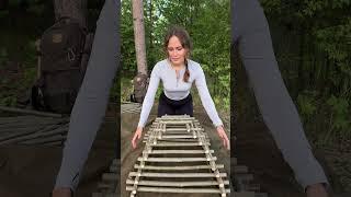 SIMPLE Trick to SURVIVE 🪵 #camping #survival #bushcraft #outdoors