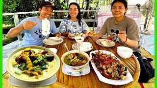 2 Local Khmer dishes at Khun Resturant! My wife cooks with Kimhai - Full View in Thmorkol Market.