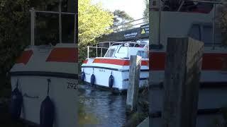 How not to get your boat under a bridge! #shorts #river #boating