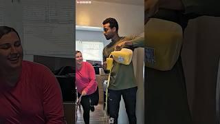 321 Don’t move#funny #funnyvideo #funnyprank #youtube #prank #funnyvideos