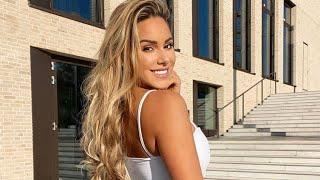 Vanessa Mariposa Short Bio with Hot Photos