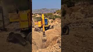 A Gold Mining Machiens #goldmining #goldcollector #goldpanning #goldprospecting #gold #goldmines
