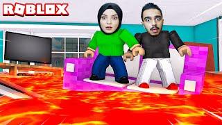 LAV HIZLA YÜKSELİYOR !!  Roblox The Floor Is LAVA!