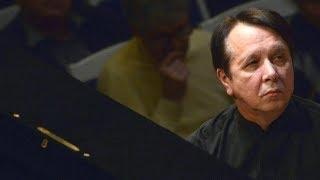 Mikhail Pletnev plays Bach - Harpsichord Concerto No. 1 (Gothenburg, 2005)