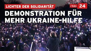 Demo fordert u.a. Waffen für die Ukraine