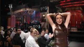 Lindsay Lohan introduces Pearl Jam