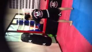 James Zhan  heavy bag training