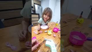 PLAYDOH ALICE E MILLENA TOYS