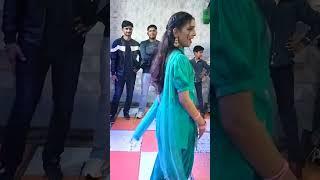 Fouji Foujan | Ritika Chaudhary dance | Sapna Choudhary song  | Haryanvi dance | wedding dance |