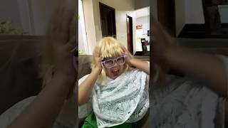 A REAÇÃO DA MINHA MÃE QUANDO CHEGA AS FÉRIAS  #shorts