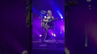 {mobile uploads} Nina Nesbitt | älskar tour @ Electric Brixton {15.11.22}