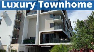 $1.5 Million Luxury Townhome Tour in Fort Lauderdale. Homes For Sale in south Florida. New Build.