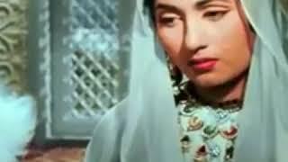 Mughal e azam scene in colour (magnificent madhubala)