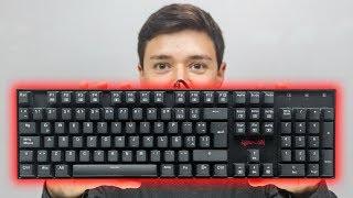 Teclado mecánico RGB... ¿sobrio? | Redragon Mitra