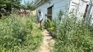 This was the yard that turned heads for the WRONG REASONS - It RUINED the whole street