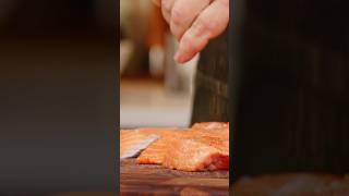 The Perfect way to prep & season your salmon before cooking! #howtocook  #salmon #salmonrecipes