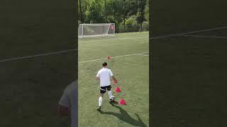 Soccer shooting drill for strikers and wingers #shorts #soccer #football
