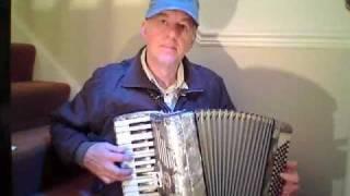 На сопках Маньчжурии =Manchurian slopes - accordion waltz solo